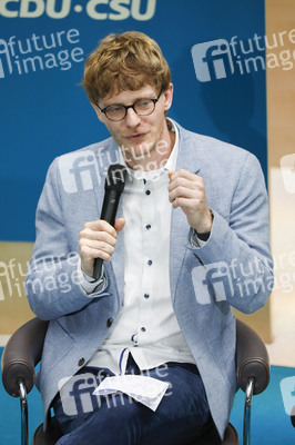 Festveranstaltung '75-Jahre CDU/CSU-Bundestagsfraktion' in Bonn