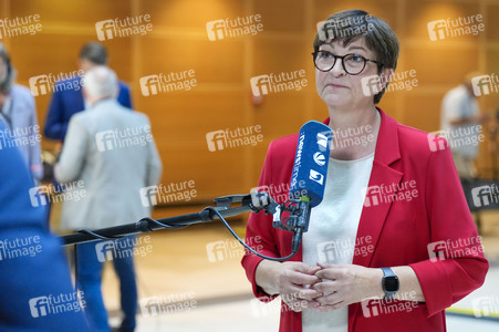 Treffen vom SPD-Parteivorstand anlässlich der Landtagswahlen in Thüringen und Sachsen in Berlin