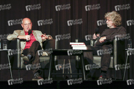 Podiumsgespräch mit Gregor Gysi und Hans-Dieter Schütt in Köln