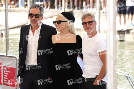 Ankunft von Todd Phillips, Lady Gaga und Joaquin Phoenix am Palazzo del Cinema, Internationale Filmfestspiele von Venedig 2024