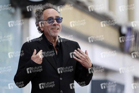 Tim Burton erhält einen Stern auf dem Hollywood Walk of Fame in Los Angeles