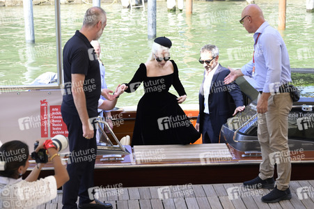 Ankunft von Todd Phillips, Lady Gaga und Joaquin Phoenix am Palazzo del Cinema, Internationale Filmfestspiele von Venedig 2024
