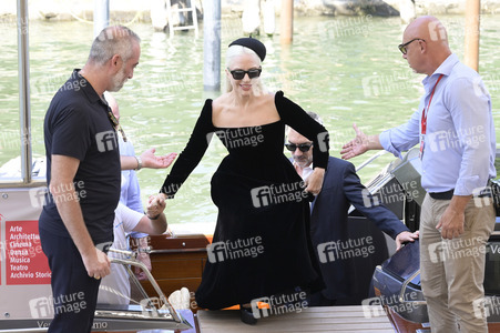 Ankunft von Todd Phillips, Lady Gaga und Joaquin Phoenix am Palazzo del Cinema, Internationale Filmfestspiele von Venedig 2024