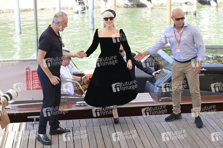 Ankunft von Todd Phillips, Lady Gaga und Joaquin Phoenix am Palazzo del Cinema, Internationale Filmfestspiele von Venedig 2024