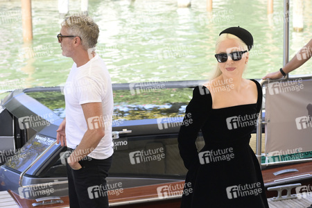 Ankunft von Todd Phillips, Lady Gaga und Joaquin Phoenix am Palazzo del Cinema, Internationale Filmfestspiele von Venedig 2024
