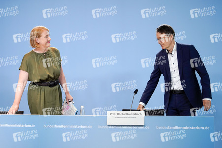 Pressekonferenz Pflegeassistenz in Berlin