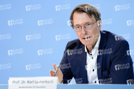 Pressekonferenz Pflegeassistenz in Berlin