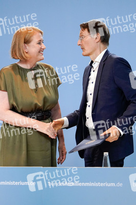 Pressekonferenz Pflegeassistenz in Berlin