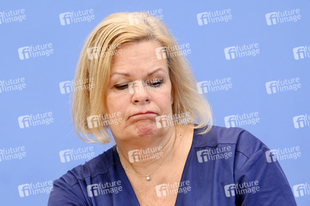 Bundespressekonferenz Bundeslagebild zur Organisierten Kriminalität 2023 in Berlin