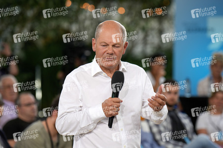 Kanzlergespräch mit Bürgern in Berlin