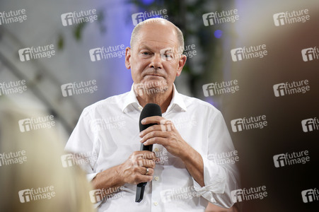 Kanzlergespräch mit Bürgern in Berlin