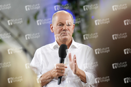 Kanzlergespräch mit Bürgern in Berlin