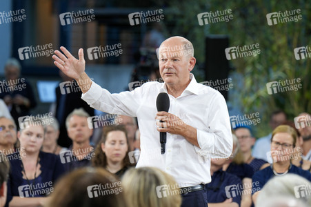 Kanzlergespräch mit Bürgern in Berlin