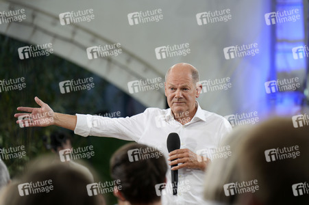 Kanzlergespräch mit Bürgern in Berlin