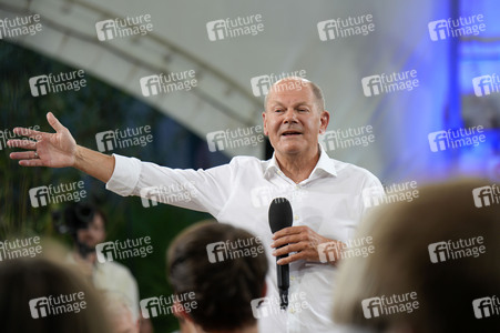 Kanzlergespräch mit Bürgern in Berlin