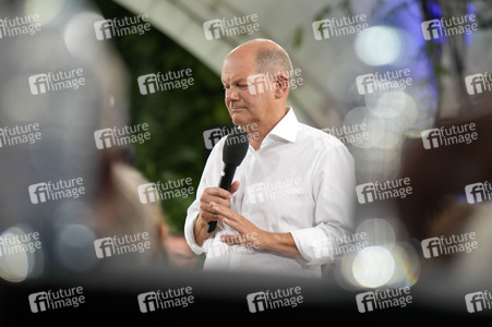 Kanzlergespräch mit Bürgern in Berlin