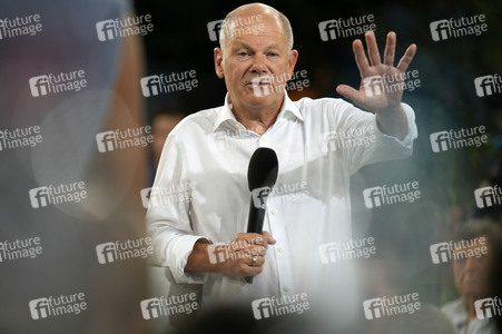 Kanzlergespräch mit Bürgern in Berlin