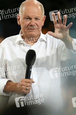 Kanzlergespräch mit Bürgern in Berlin