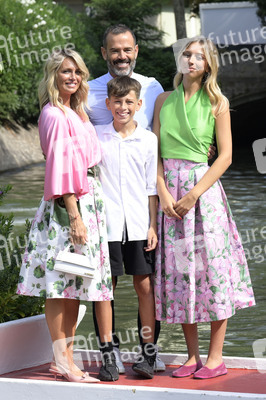 Ankunft von Katia Pedrotti und Ascanio Pacelli am Hotel Excelsior, Internationale Filmfestspiele von Venedig 2024