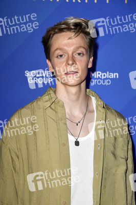 Charity Promi Swim Event 2024 in Berlin