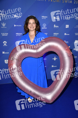 Charity Promi Swim Event 2024 in Berlin