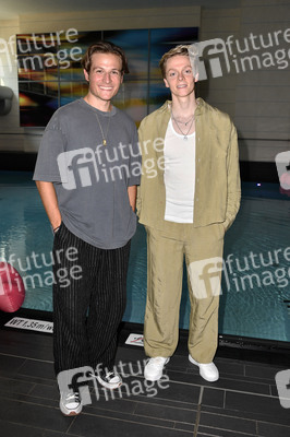 Charity Promi Swim Event 2024 in Berlin