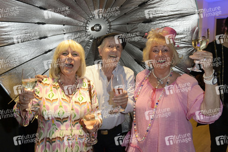 Get Together '55 Jahre Urbschat am Kurfürstendamm' in Berlin