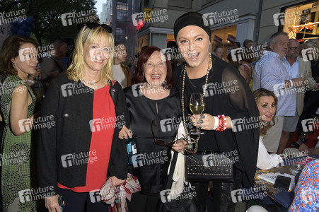 Get Together '55 Jahre Urbschat am Kurfürstendamm' in Berlin