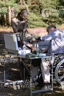 NATURE ART: Heidebäume / Heath Tress Bodypainting