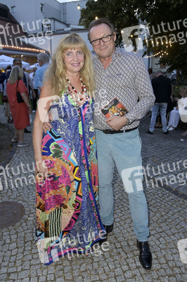 Theaterpremiere 'Stasi, Stress und Stolperfallen' in Berlin