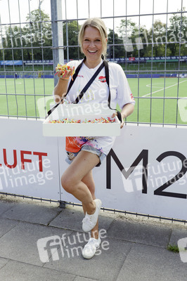 Benefiz-Fußballspiel 'Kicken mit Herz' 2024 in Hamburg