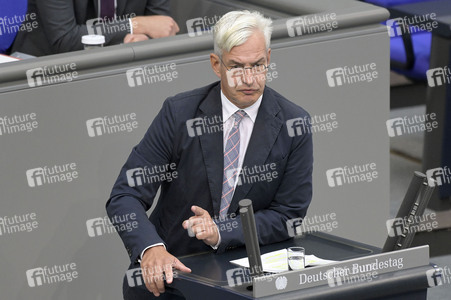 183. Sitzung des Deutschen Bundestages in Berlin