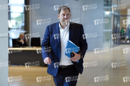 184. Sitzung des Deutschen Bundestages in Berlin