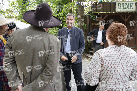 Markus Söder besucht den Cowboy-Club München