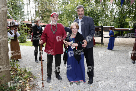 Markus Söder besucht den Cowboy-Club München