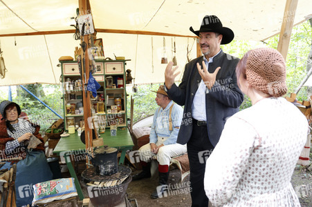 Markus Söder besucht den Cowboy-Club München