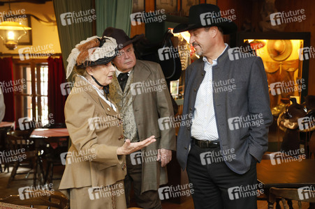 Markus Söder besucht den Cowboy-Club München
