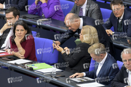 185. Sitzung des Deutschen Bundestages in Berlin