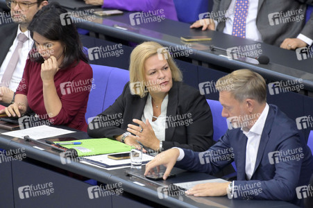 185. Sitzung des Deutschen Bundestages in Berlin