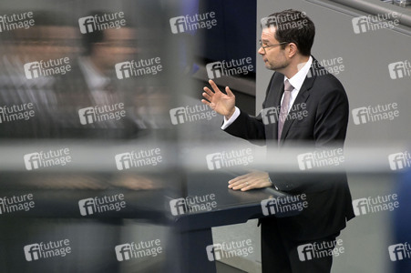 185. Sitzung des Deutschen Bundestages in Berlin