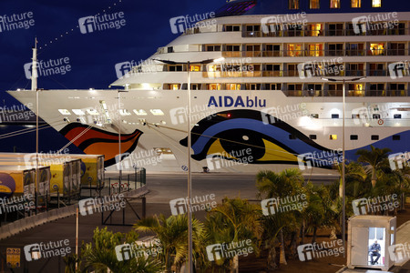 Symbolfoto Kreuzfahrtschiff