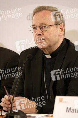 Pressegespräch auf der Herbst-Vollversammlung der Deutschen Bischofskonferenz in Fulda