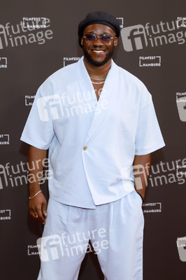 Festivaleröffnung und Filmpremiere 'Könige des Sommers', Filmfest Hamburg 2024