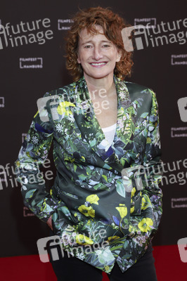 Festivaleröffnung und Filmpremiere 'Könige des Sommers', Filmfest Hamburg 2024