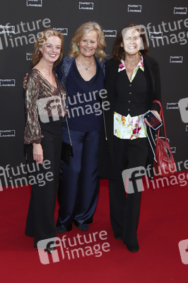 Festivaleröffnung und Filmpremiere 'Könige des Sommers', Filmfest Hamburg 2024