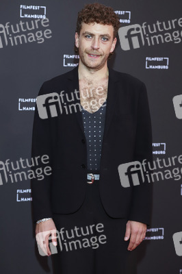 Festivaleröffnung und Filmpremiere 'Könige des Sommers', Filmfest Hamburg 2024