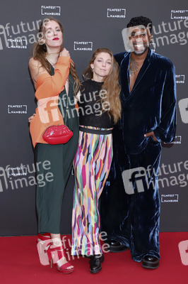 Festivaleröffnung und Filmpremiere 'Könige des Sommers', Filmfest Hamburg 2024