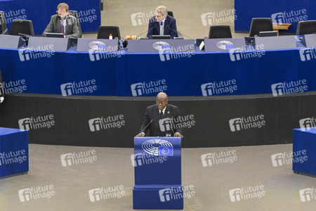 Nana Akufo-Addo spricht vor dem EU-Parlament in Straßburg