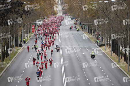 Weihnachtsmann Solidaritätslauf in Madrid