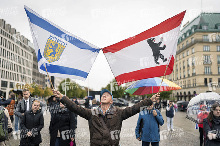 Solidaritätskundgebung für Israel vor dem Brandenburger Tor in Berlin
